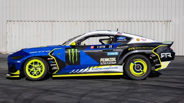 VAUGHN GITTIN JR's vehicle